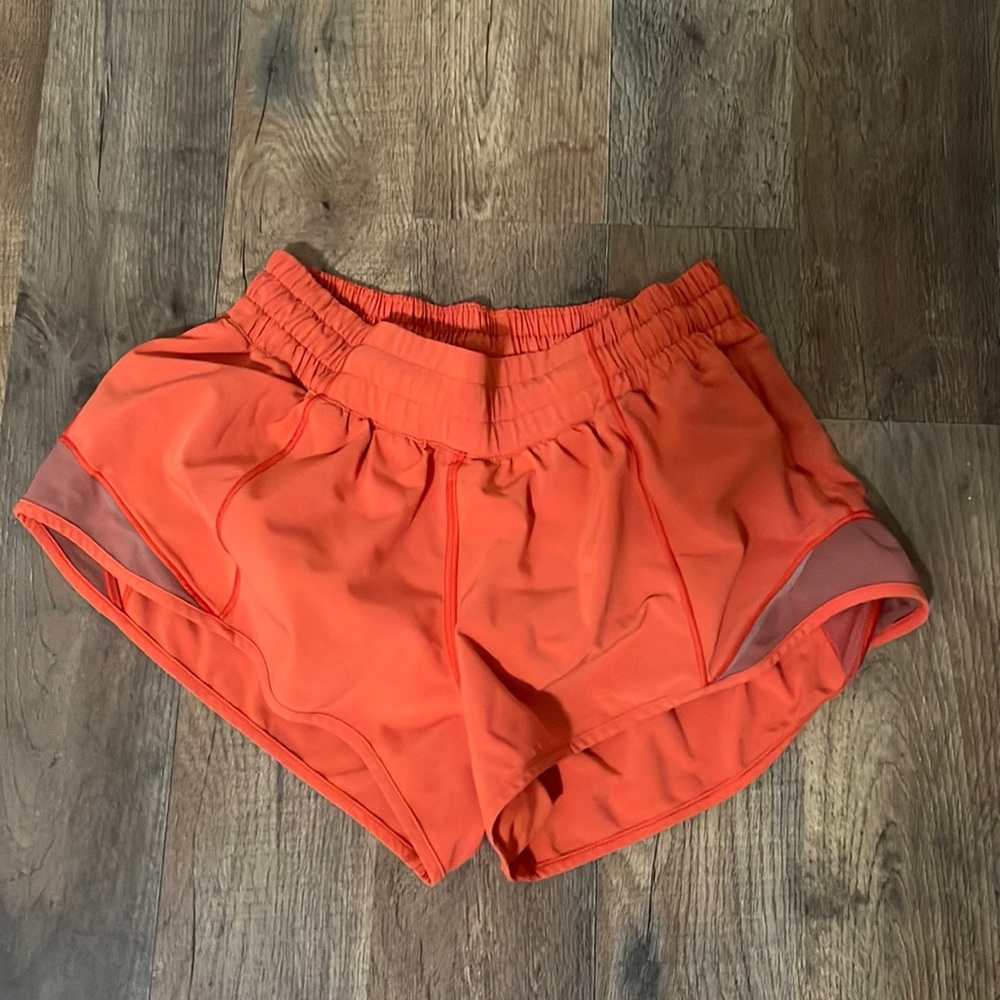 lululemon hotty hot shorts